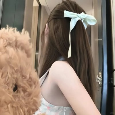 双眼凝视